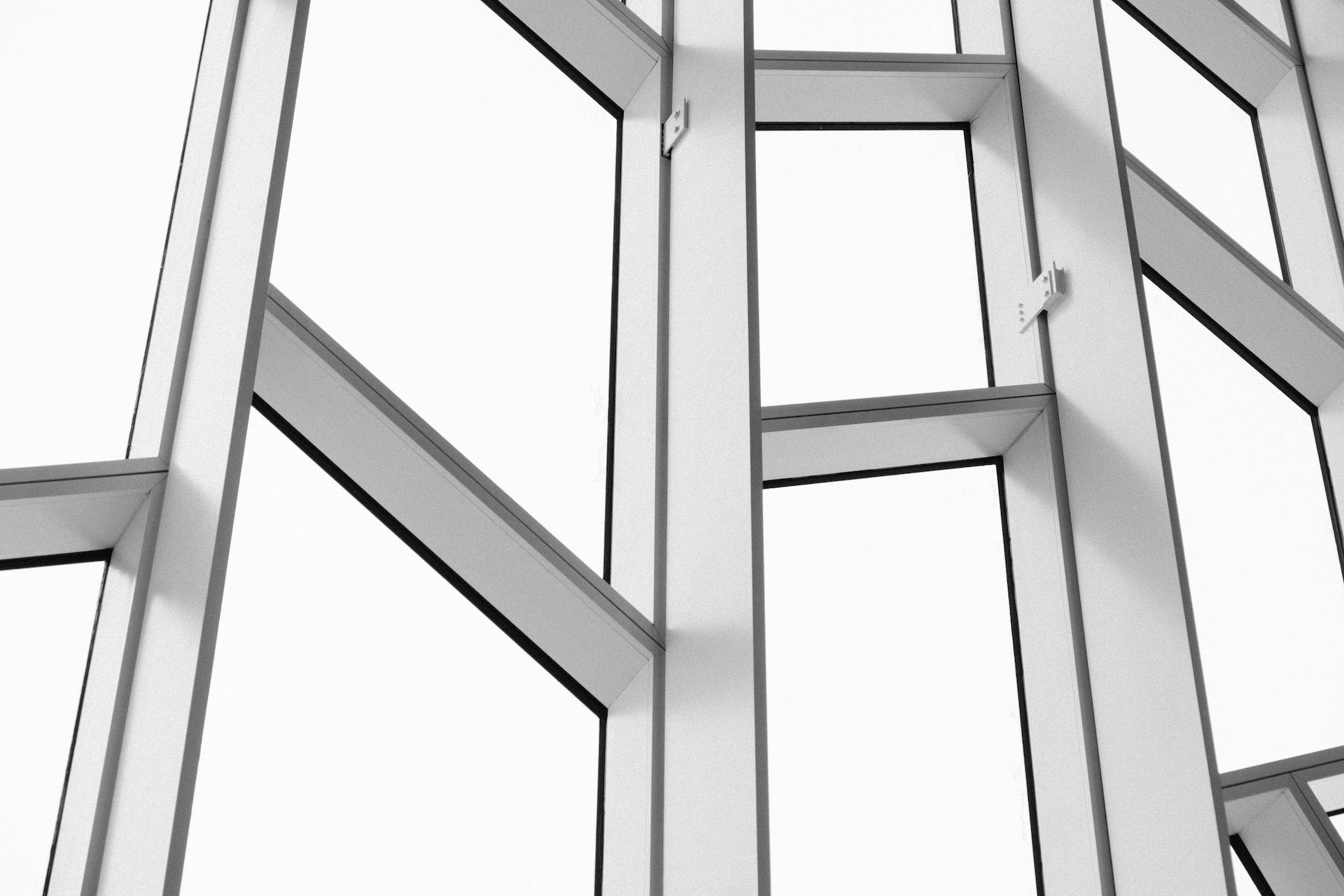 Hoe aluminium ramen en deuren je interieur kunnen transformeren